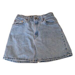Levi's 550 Womens Size 9 Jean Shorts 27x2 Relaxed Fit